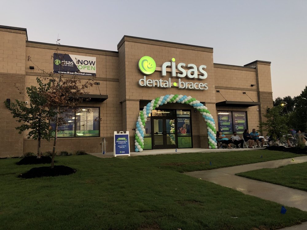 image of business Risas Dental and Braces - Woodlawn Lake