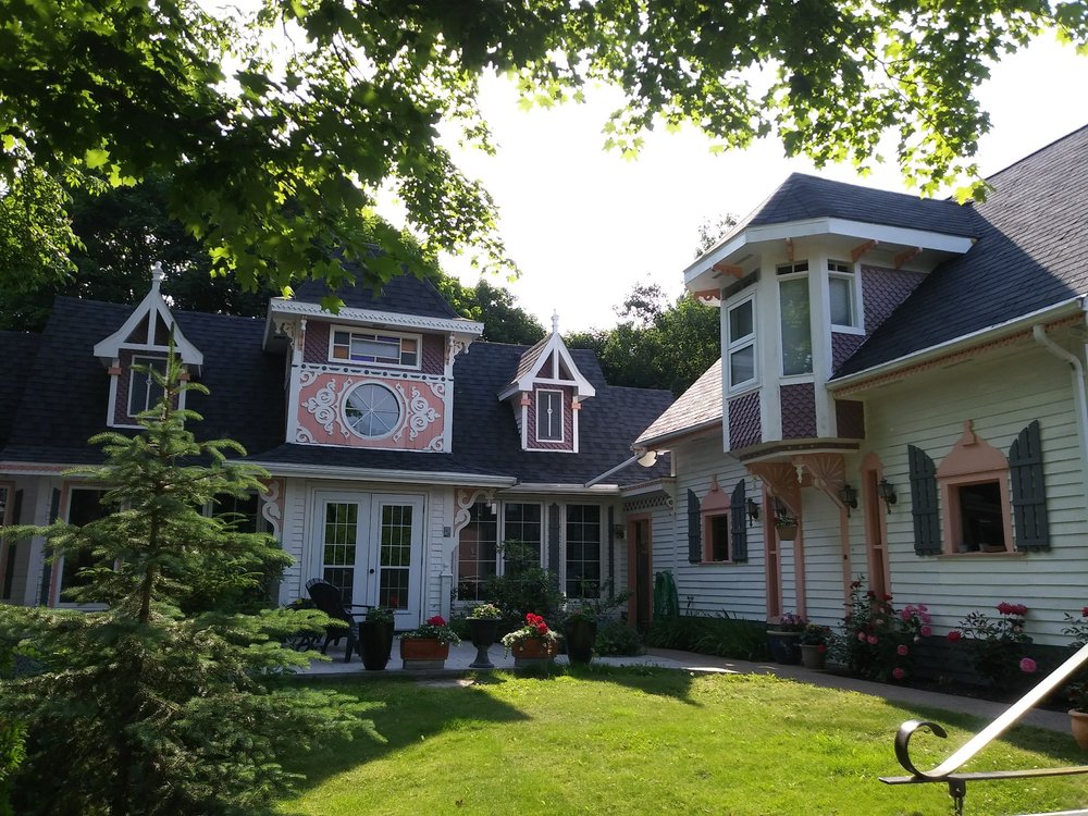 Gingerbread House Inn
