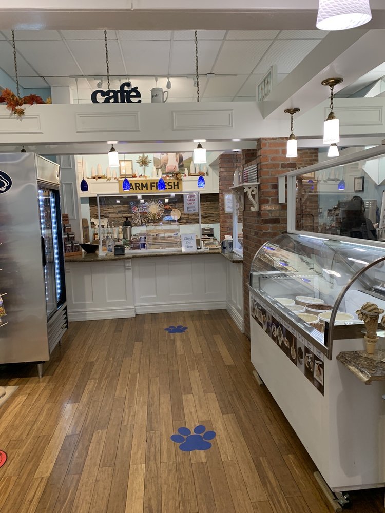 The Hotel B Ice Cream Parlor