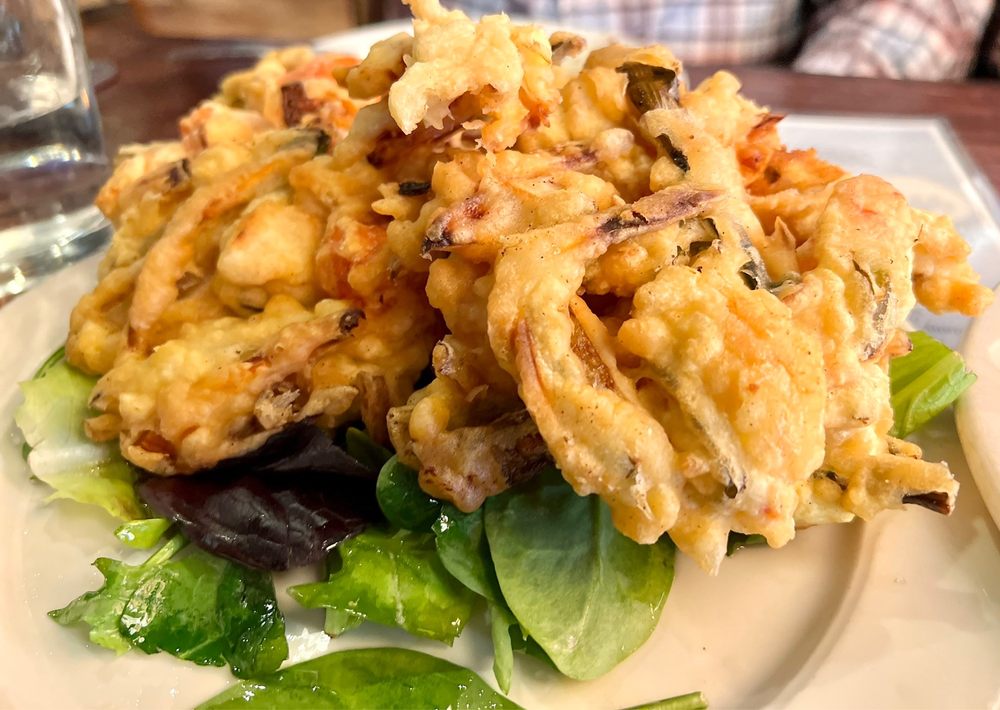 Pacific Moon Bar and Grill