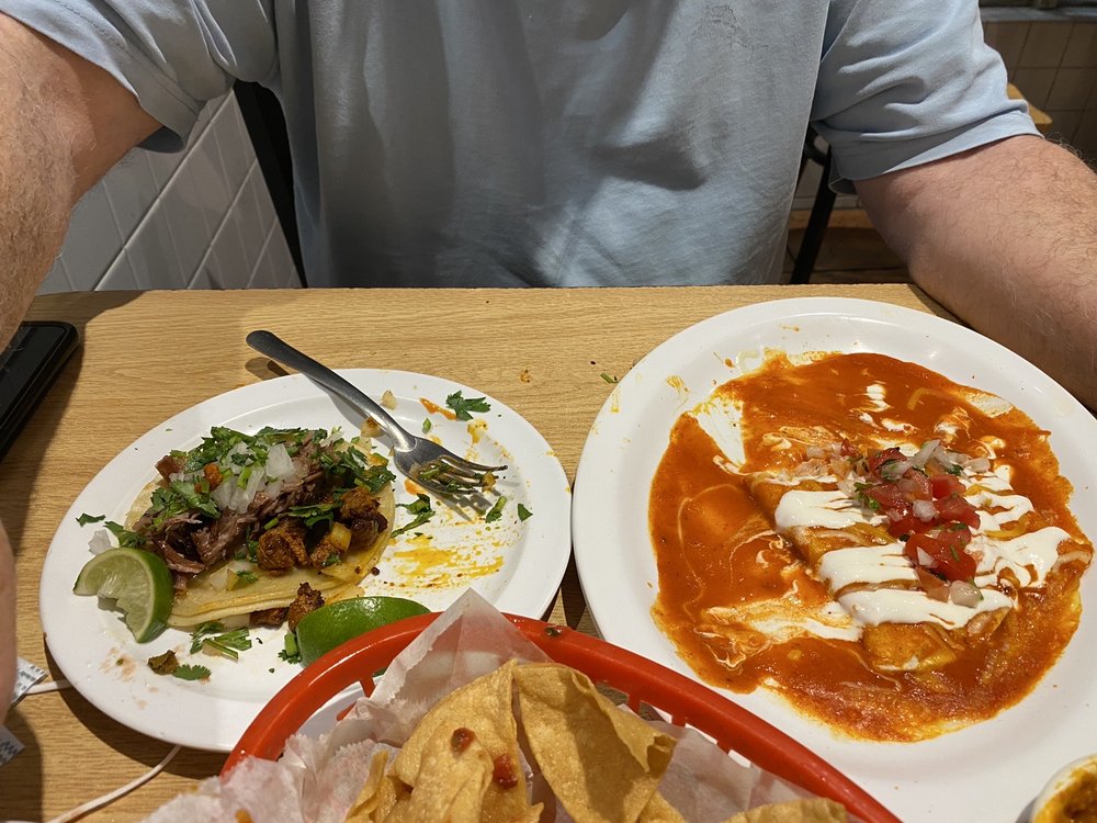 Padrino's Draft House & Grille