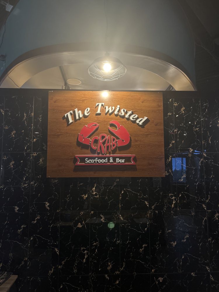 The Twisted Crab Seafood & Bar - Greenbrier