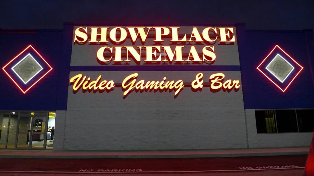 Showplace Cinemas Cinema 701 N Commercial St, Harrisburg, IL