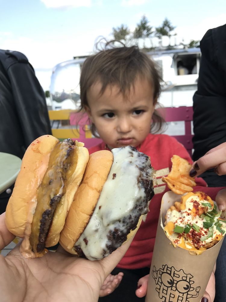 Mister Dips 287 Photos & 113 Reviews Burgers 111 N 12th St