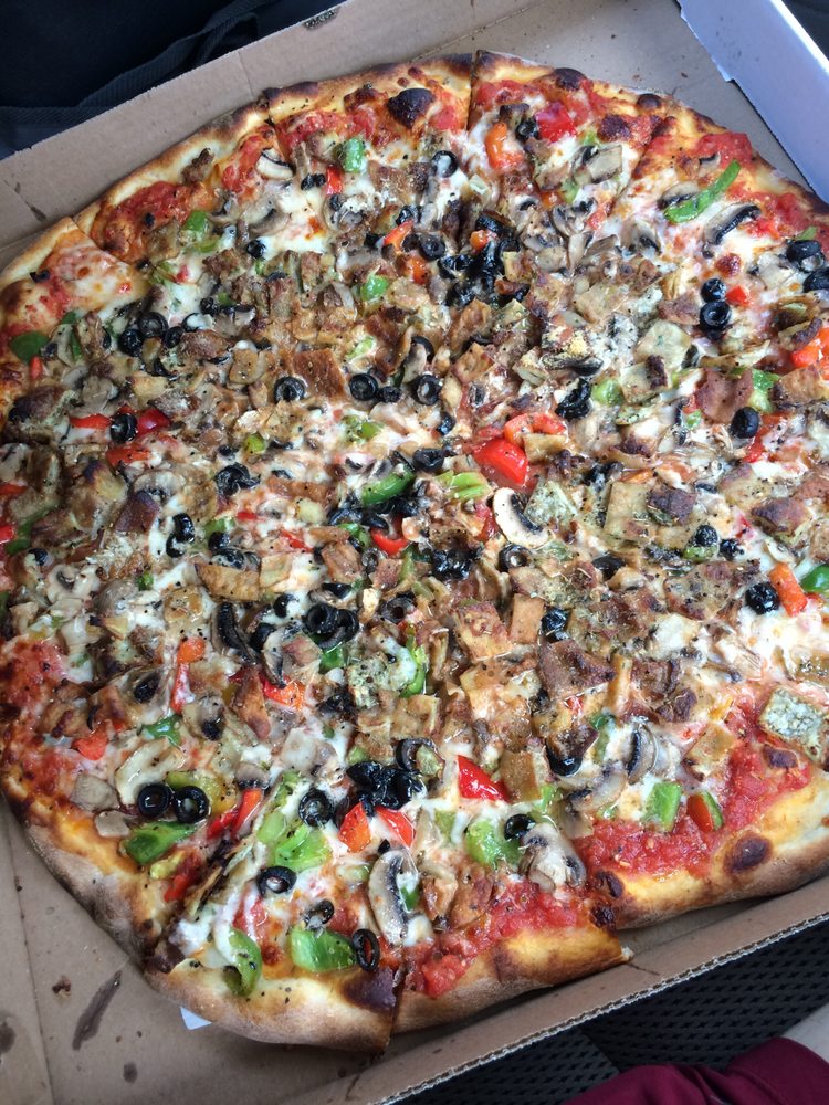 Photos For Abate Apizza Seafood Restaurant Yelp Photo Of Abate Apizza Seafood Restaurant New Haven Ct United States