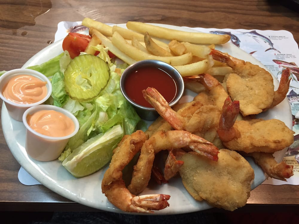 Oyster Bar I Seafood 1057 E Levee St, Brownsville, TX Restaurant