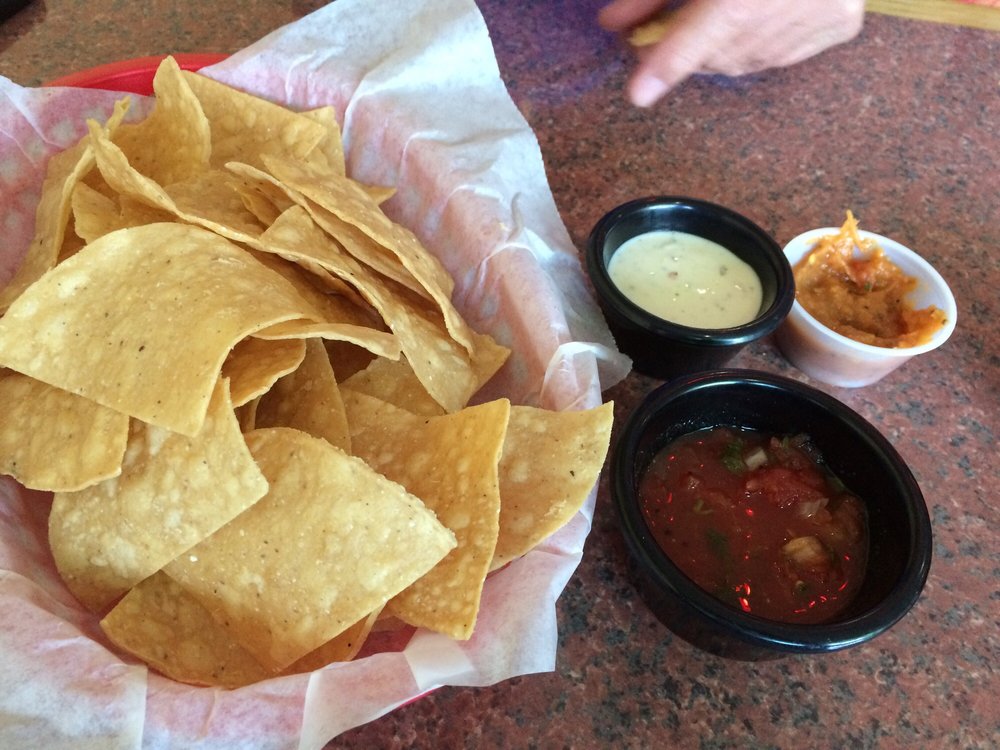 Karaoke Mexican Restaurant 17 Reviews Mexican 418 South Military