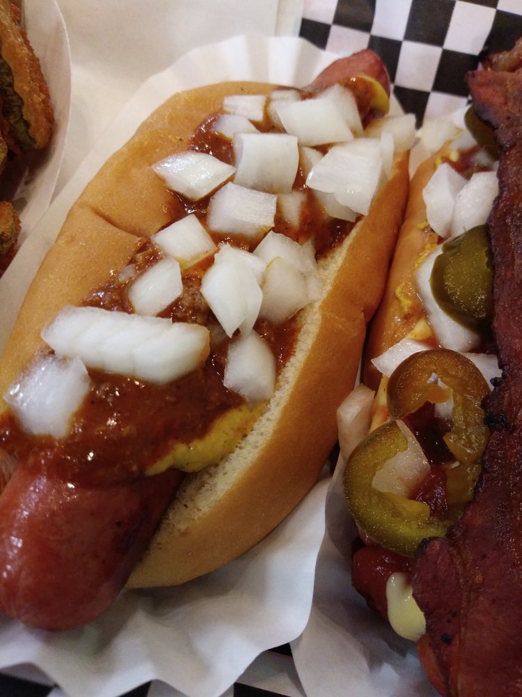 Trolly Stop Hot Dogs - Chapel Hill