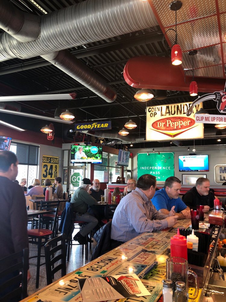 Our Last Time Here Before The Move To Tennessee Yelp Photo Of Smitty S Garage Burgers Beer Rogers Ar United States Our