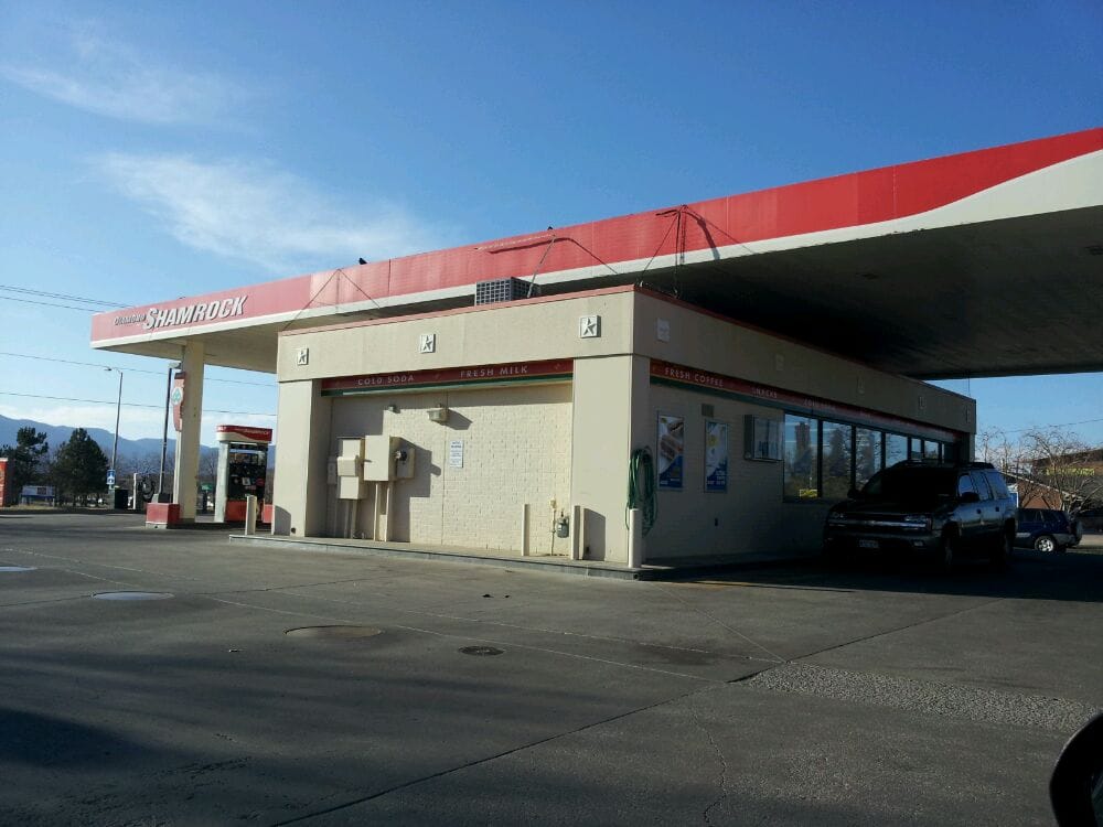 Diamond Shamrock 4064 CLOSED Gas Stations 432 N Circle Dr