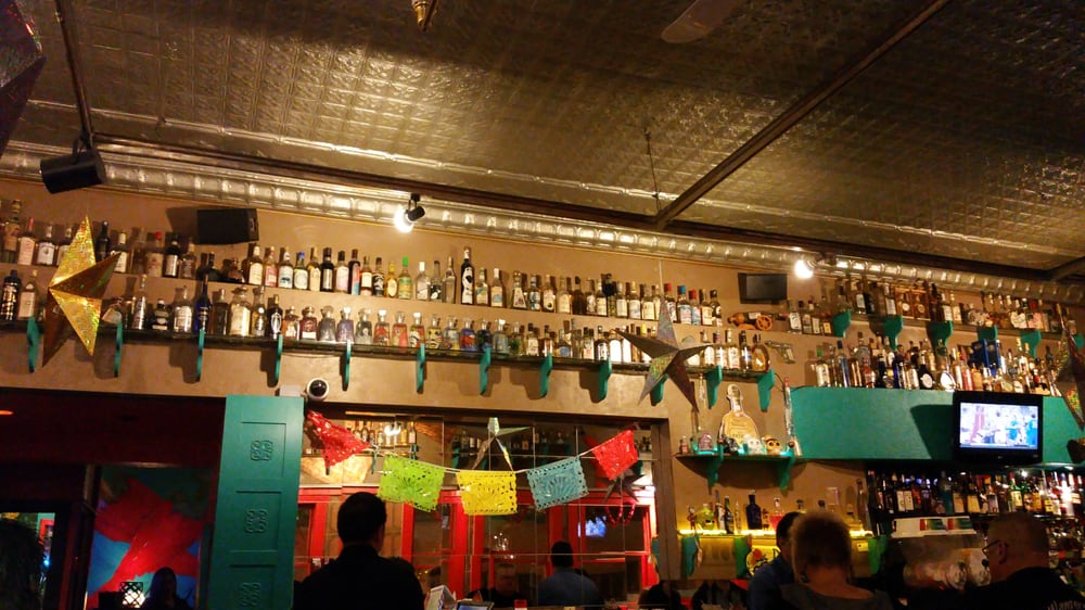 La perla restaurant coupons