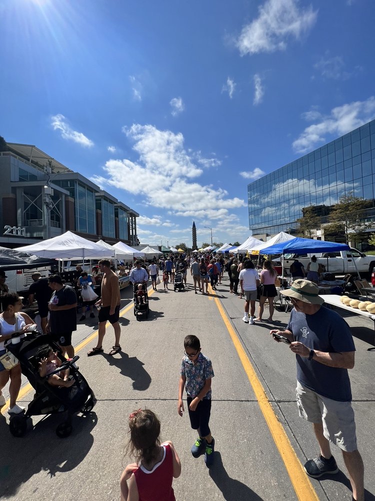 Omaha Farmers Market - Aksarben