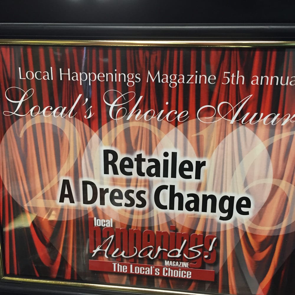 A Dress Change - 23 Photos 