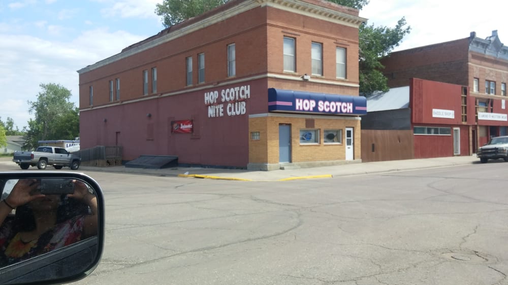 Hop Scotch Club Beer, Wine & Spirits 118 N Deadwood St, Fort Pierre