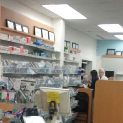 cvs pharmacy drugstores 326 main st southington ct phone