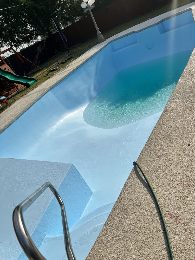 DFW Fiberglass Pool Renovations