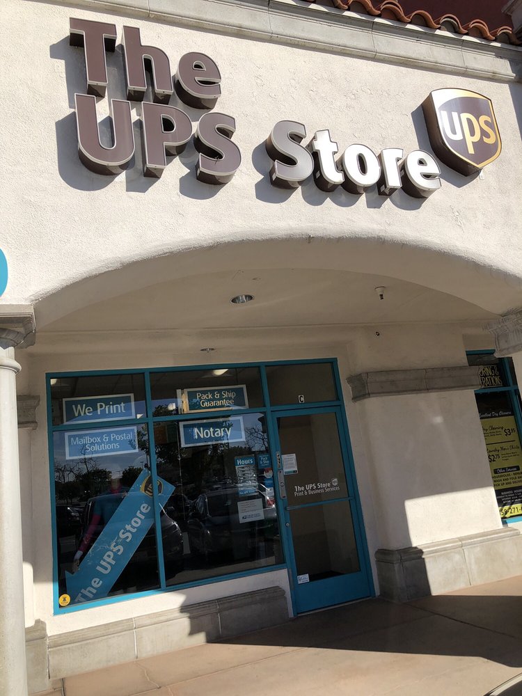 The Ups 11 Photos 85 Reviews Centers