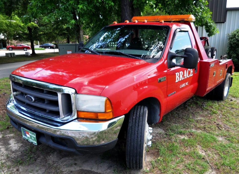 Brace Towing & Recovery