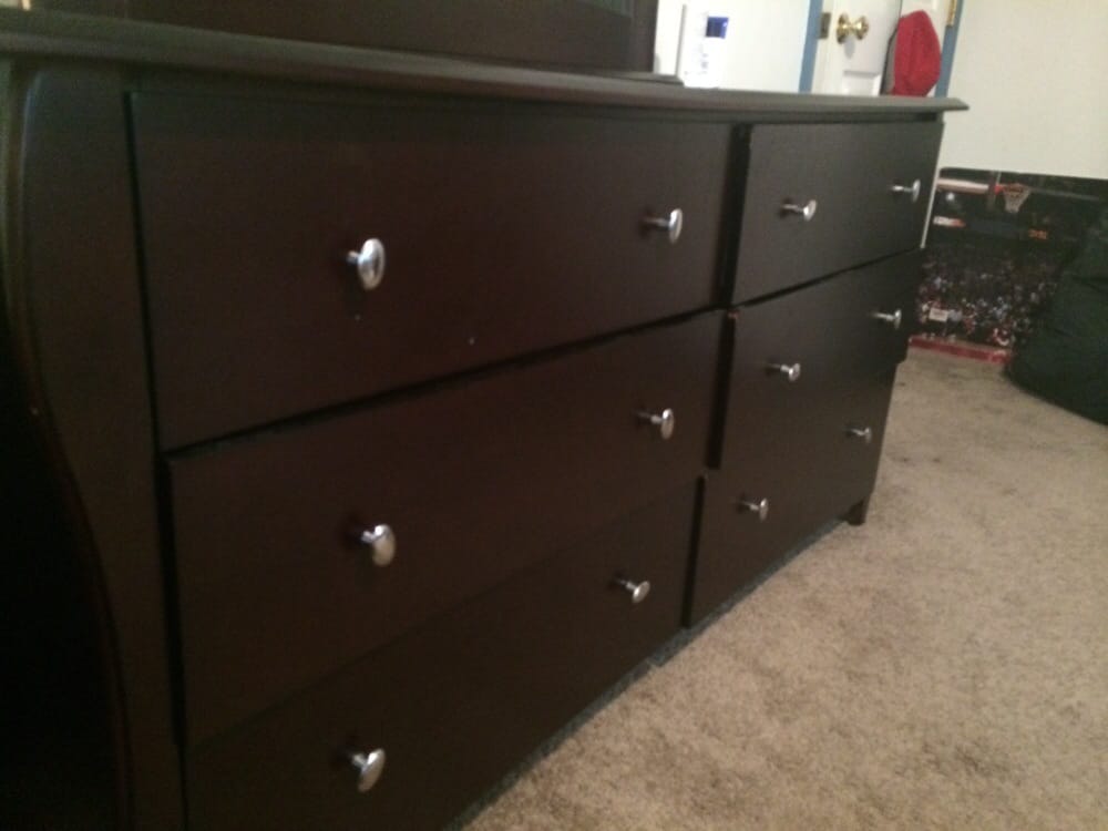 This Is Me Trying To Close All Of The Drawers When I Try Open Photo Of Bruce The Bed King Paramus Nj United States This Is