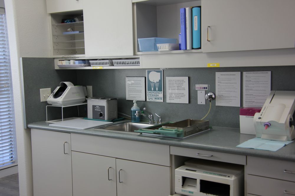 image of business Deirdre G Burke, DDS