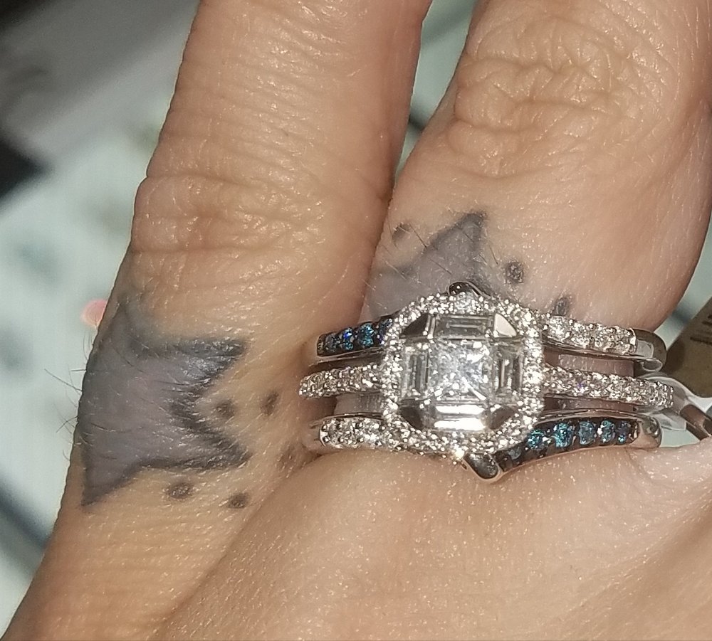 Riddle’s Jewelry Jewelry 300 S 24th St W, Billings, MT Phone