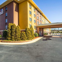 Comfort Suites 28 Photos 13 Reviews Hotels 10415 Centrum Photo Of Comfort Suites Pineville Nc United States