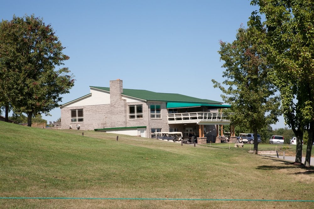 Bogey’s American (Traditional) 374 Duck Hollow Rd, Uniontown, PA