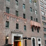 Pod 39 Hotel 282 Photos 308 Reviews Hotels 145 E 39th St Rooftop Bar Photo Of Pod 39 Hotel New York Ny United States Outside From