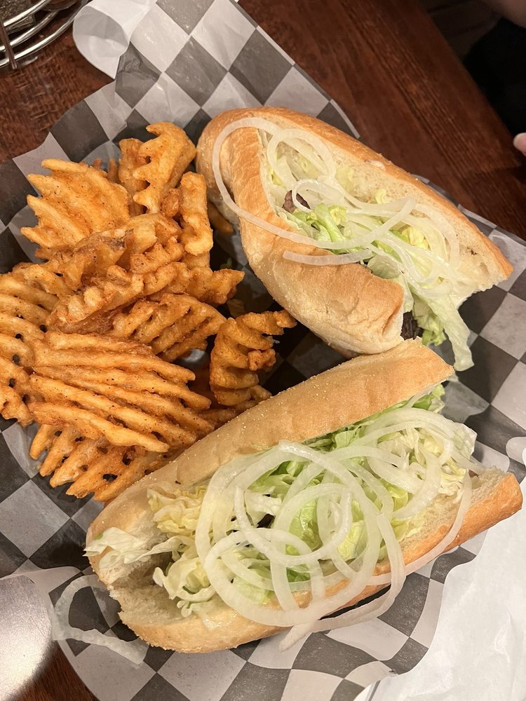 Underdog Sports Bar & Grill