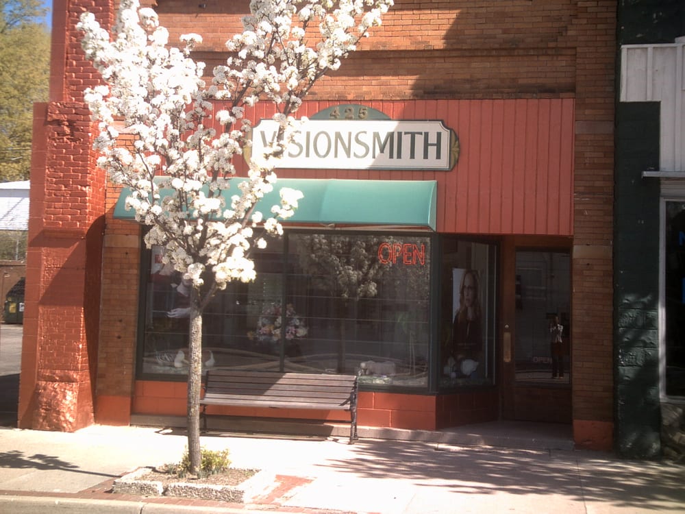 Visionsmith CLOSED Optometrists 425 W Main St, Edmore, MI Phone