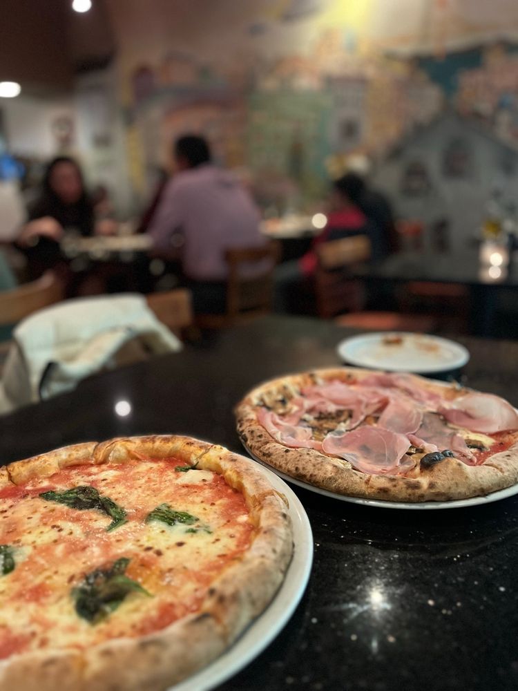 Napoletana Pizzeria