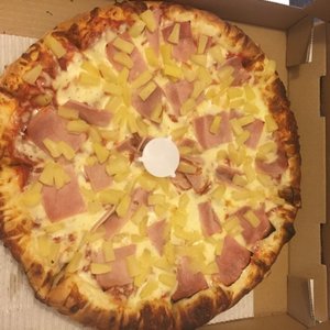 Round Table Pizza Order Food Online 73 Photos 107