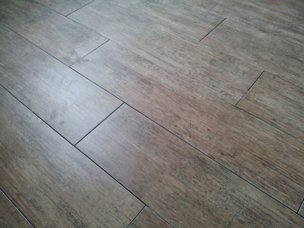 Anticho Maple Wood Grain Tile Spaced 1 16 Apart Waiting To Be Photo Of Tez Marble Burlingame Ca United States Anticho Maple Wood Grain