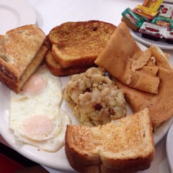 Allo Mon Coco - 40 Photos & 24 Reviews - Breakfast & Brunch - 5685 Cote ...