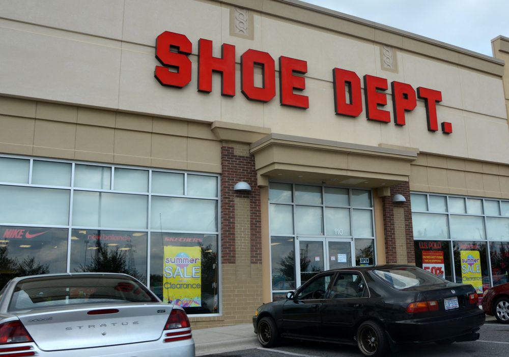 Shoe Dept Shoe Stores 5700 University Pointe Blvd, University City