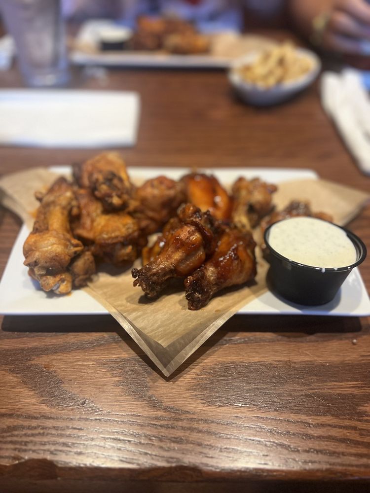 Smokey Bones Smokey Bones
