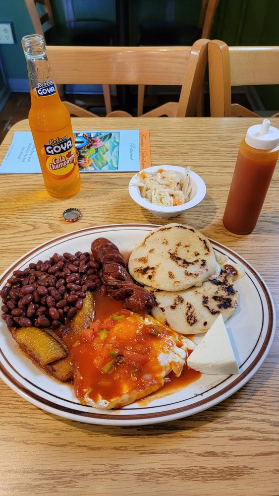 Francisco's Salvadoreno Restaurant