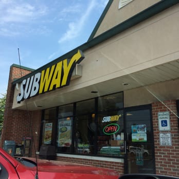 Subway Closed Sandwiches 2670 Rt 206 Mount Holly Nj Photo Of Subway Mount Holly Nj United States Front Entrance