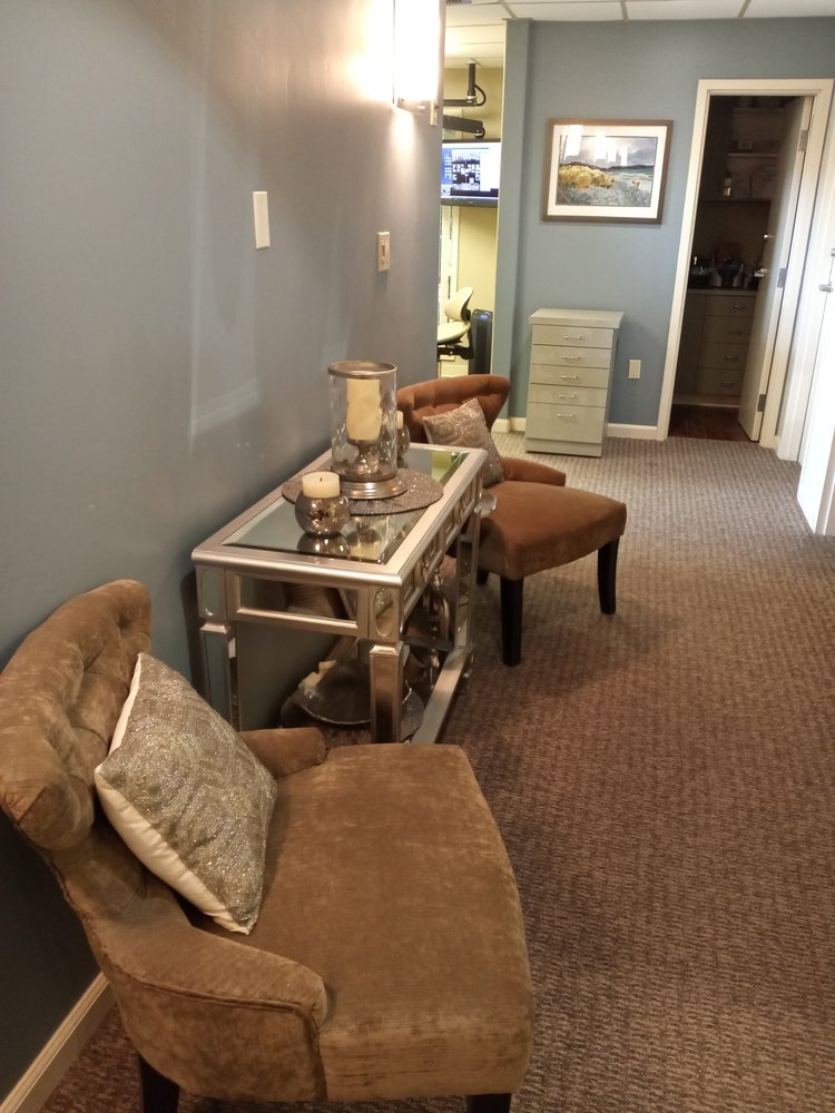 image of business Raymond R. Benitez, DDS