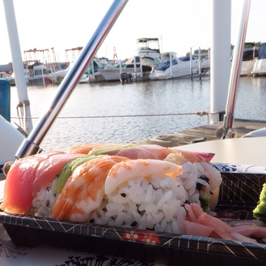Blufin Sushi - 80 Photos & 162 Reviews - Japanese - 18584 Mack Ave ...