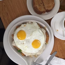 Best Breakfast Restaurants In Rockford Il Last Updated December 12 Geno S Diner