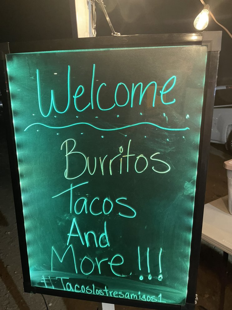 Tacos Los Tres Amigos