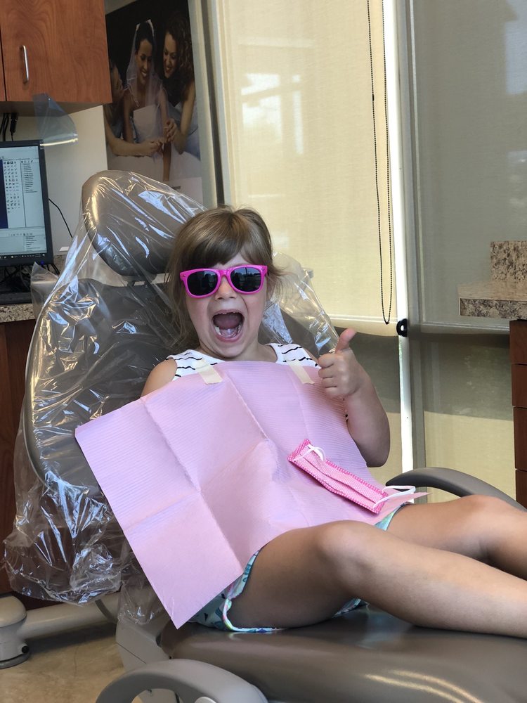 image of business Family Dentistry Of Woodstock