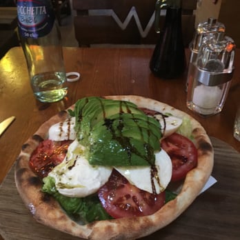Cafe La Divina Upper Street Cafe La Divina Upper Street