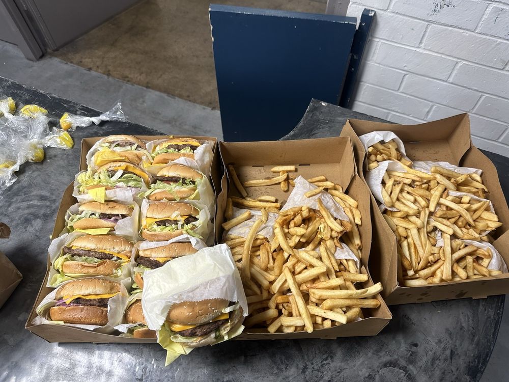 Charlie's Best Burger