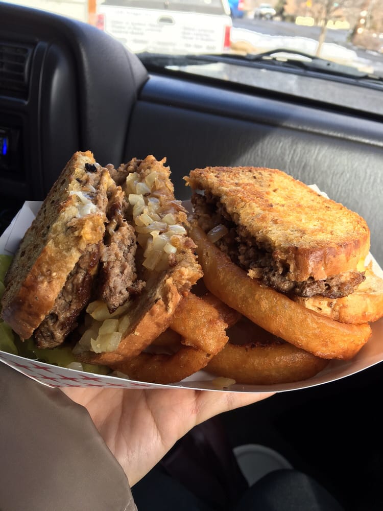 C & D Burger Shoppe