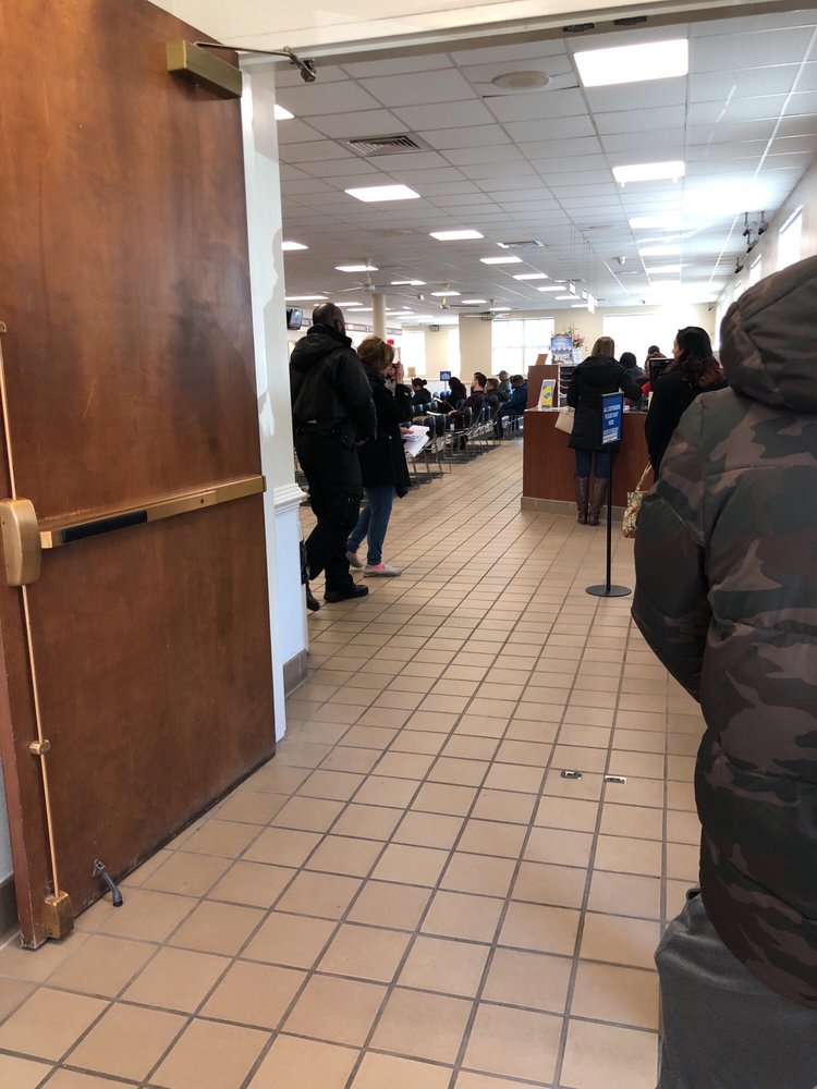 Virginia Department of Motor Vehicles - Fairfax / Westfields