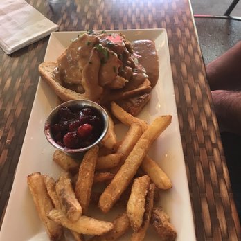 The Huddle Kitchen & Bar - 69 Photos & 142 Reviews - American (New