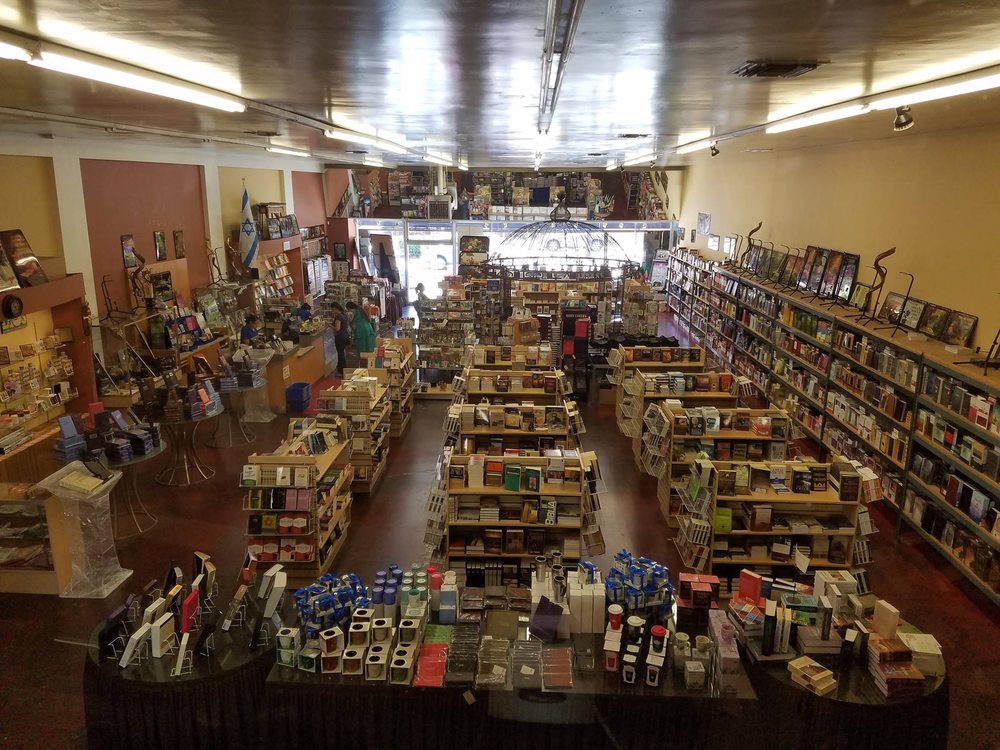 Libreria Cristiana Celestial Religious Items 6617 Atlantic Ave