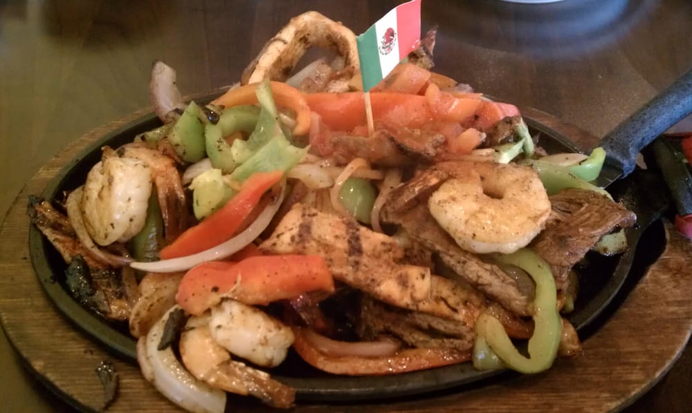 Cielo,Mar, y Tierra Fajitas Yelp